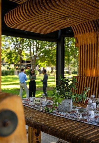 Breakaway table in the garden pavilion